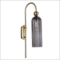 mosiężny kinkiet z grafitowym kloszem Light Prestige Piega Smoke LP-939/1W