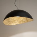 Czarno-złota lampa wisząca z żywicy z półokrągłym kloszem o średnicy 69 cm Sigma Solaris