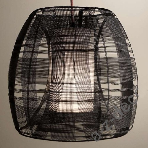 CURIOUS lampa z metalowej siatki w kolorze czarnym marki Schema